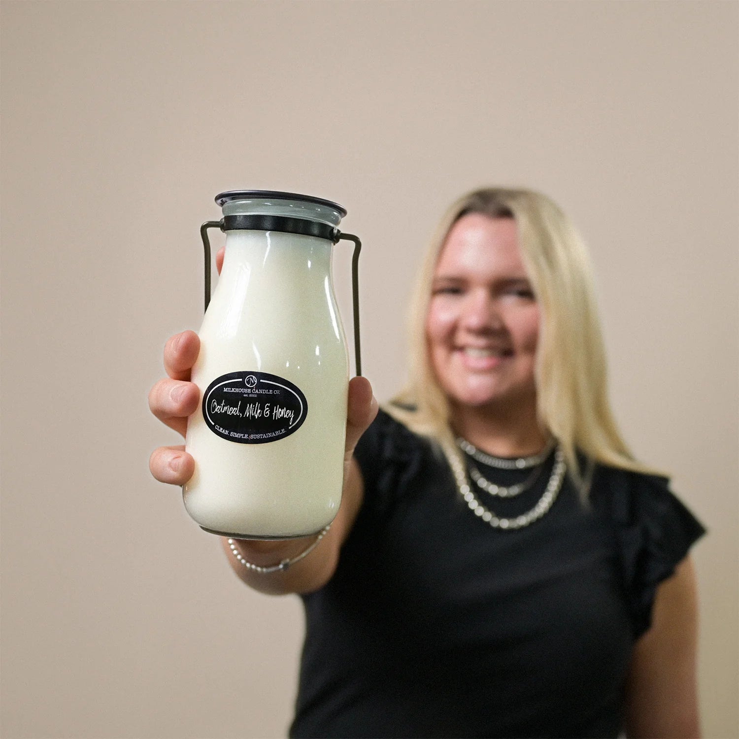 Oatmeal, Milk & Honey Candle - 14 oz