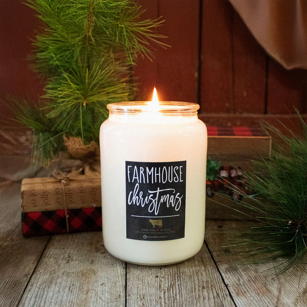 Farmhouse Christmas Candle - 26 oz